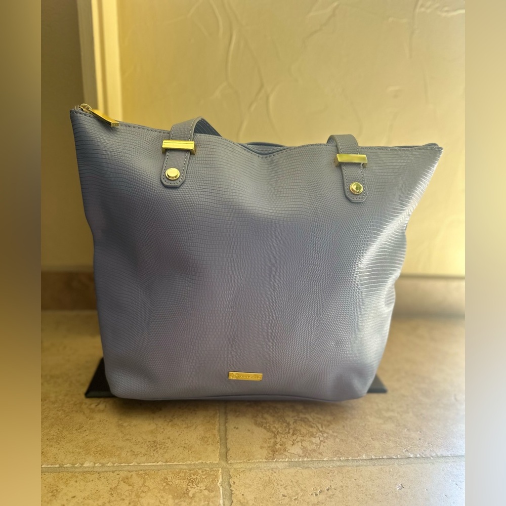 Perry-winkle leather joy Mangano purse